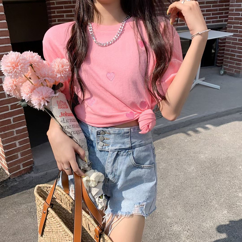 短袖T恤女年夏装新款洋气圆领爱心刺绣宽松韩版上衣女装