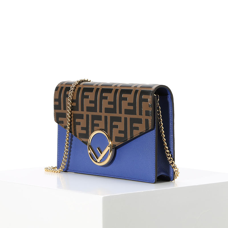 20春夏 FENDI KAN I LOGO FF 链带皮夹单肩包 8BS006