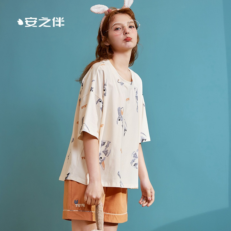 冰爽棉印兔子五分袖女套装