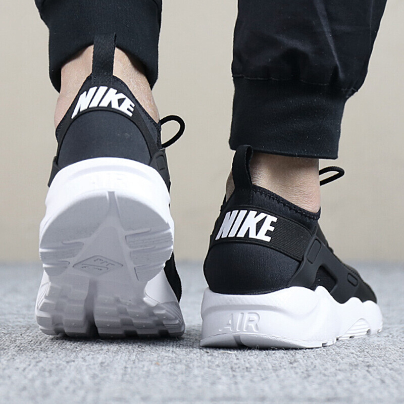 耐克(NIKE)运动户外男款AIR HUARACHE RUN ULTRA 跑步鞋819685
