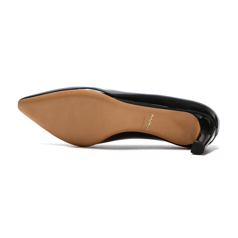 Salvatore Ferragamo 萨瓦托·菲拉格慕 女士漆皮尖头高跟船鞋 0643443
