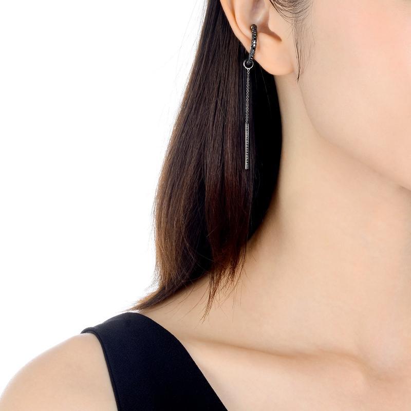 周生生chowsangsang18k黑色金earplay耳玩黑钻处理耳钉单边耳环