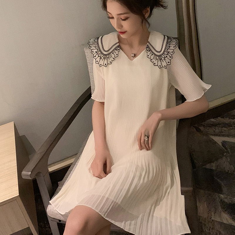 夏季超仙减龄甜美小清新连衣裙女法式小众雪纺短裙新款2019