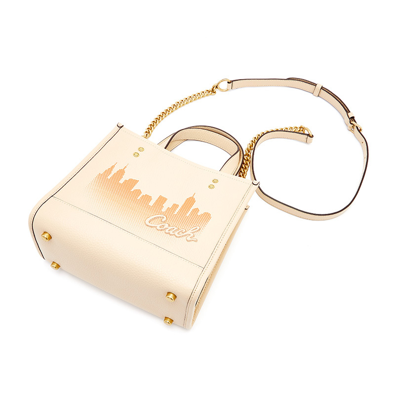 coach蔻驰奢侈品女士dempsey系列纽约skyline图案米色皮质托特包斜跨