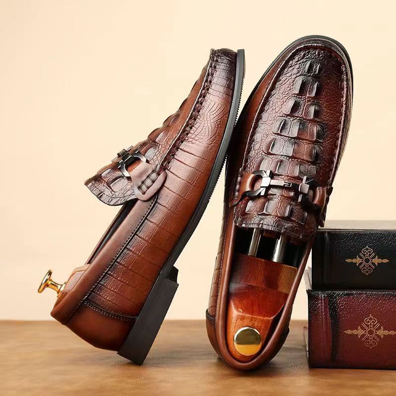 男鞋春季透气2025新款潮流鳄鱼纹豆豆鞋英伦商务正装男士休闲皮鞋图片