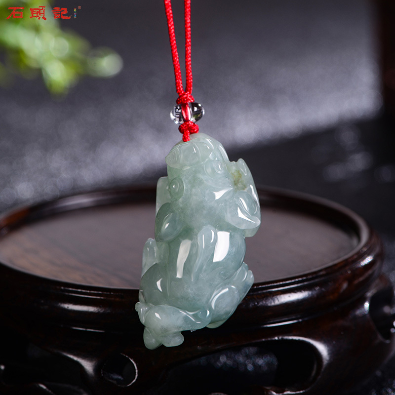 istone石头记翡翠貔貅吊坠
