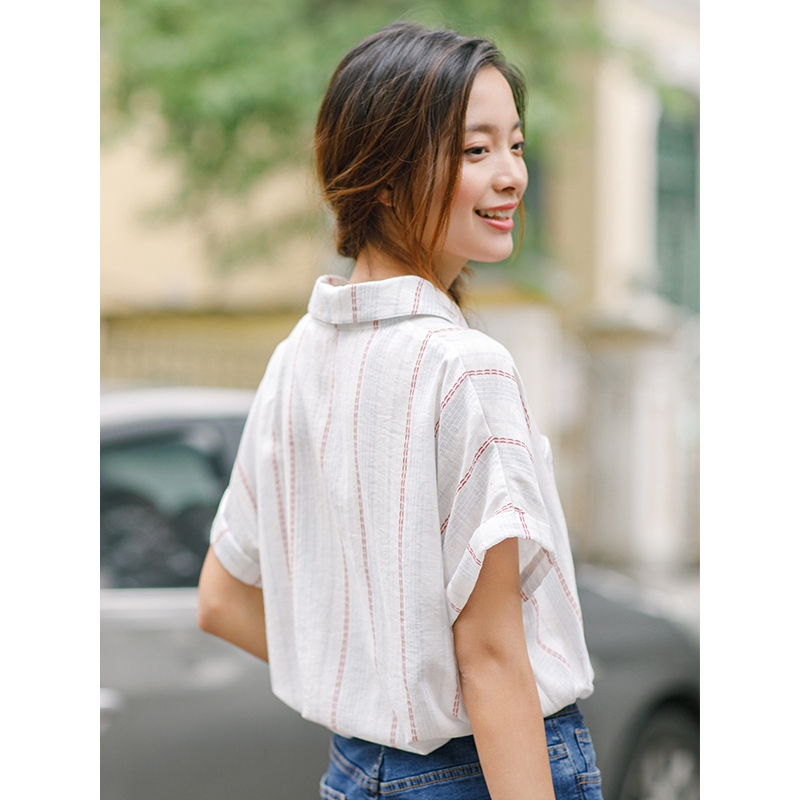 茵曼女装夏装新款翻领文艺秀气衬衣宽松翻折袖口条纹口袋衬衫女