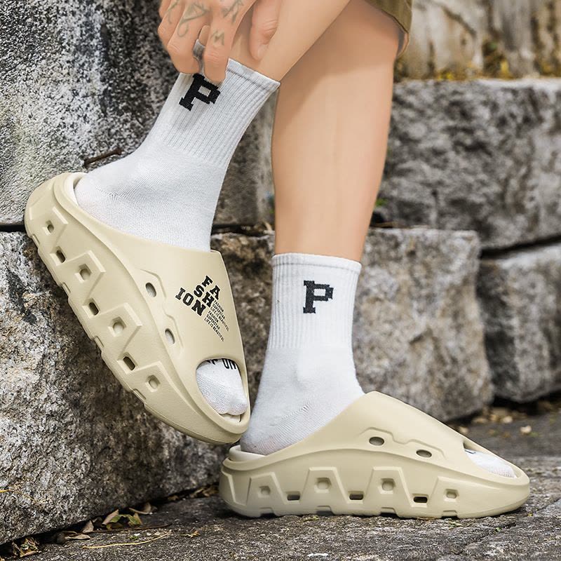 2025年春夏季新款男士潮流百搭拖鞋舒适休闲居家简单款时尚凉鞋图片