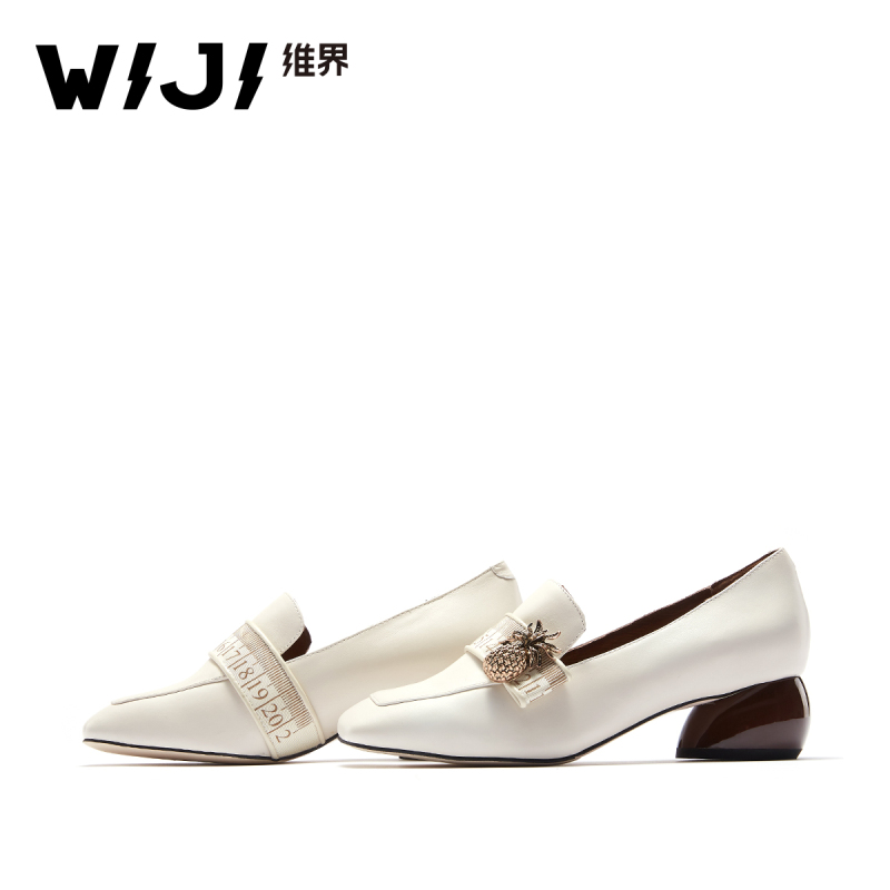 WIJI维界2018春夏新款纯色粗跟羊皮方头乐福单鞋简约通勤职业女鞋
