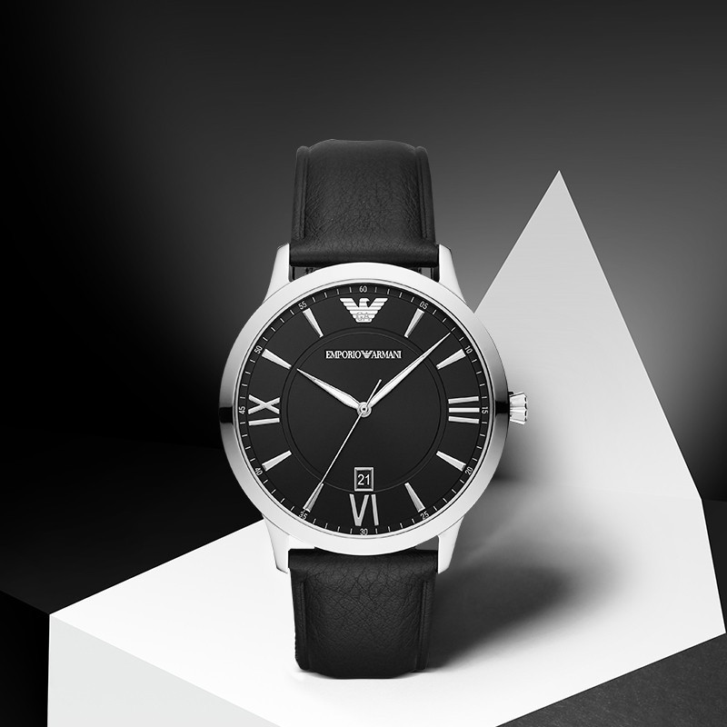 阿玛尼（Emporio Armani) 黑色皮带复古手表 时尚石英表 男 新款腕表AR11210