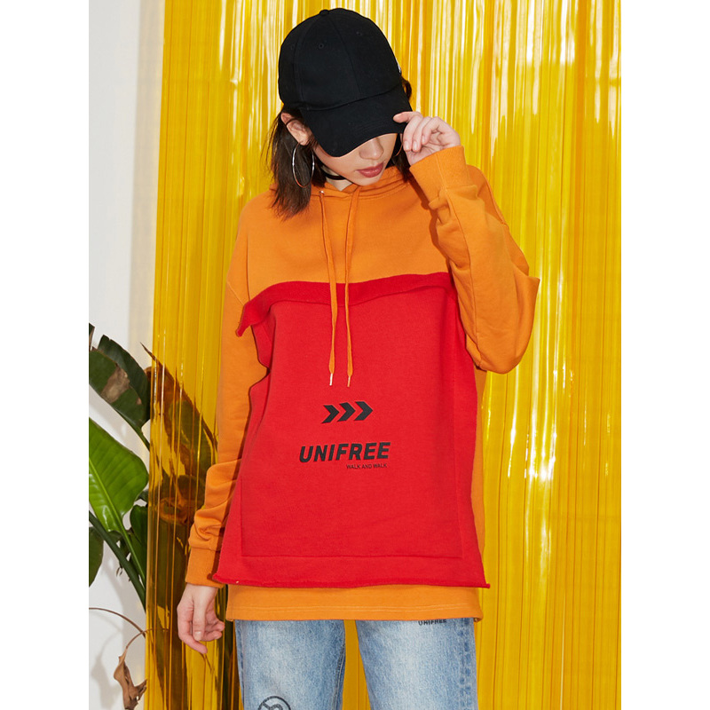 UNIFREE秋装2018新款女连帽宽松字母常规款长袖休闲卫衣UH183A127