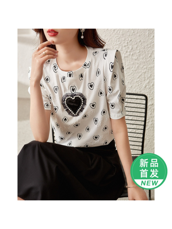 OUNIXUE欧昵雪 | [小众爱心T恤]夏季设计感圆领印花短袖时尚休闲套头上衣女