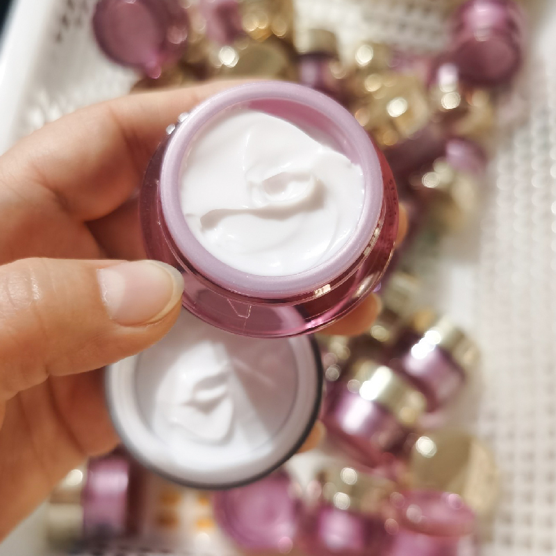 雅诗兰黛弹力多肽面颈柔肤晚霜15ml*3抗皱紧致弹性紧实