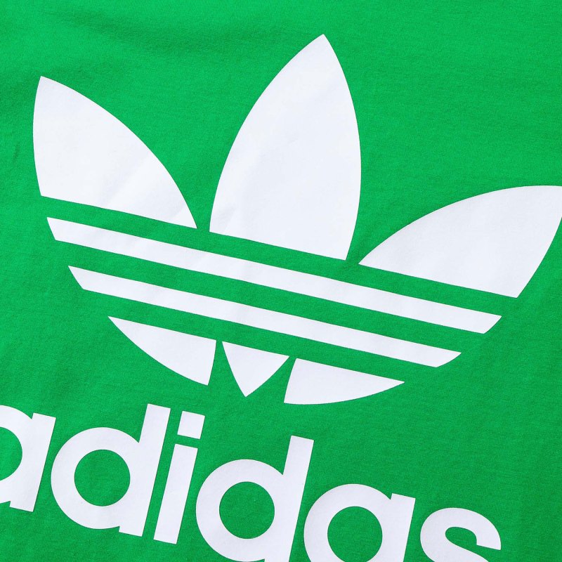 adidas阿迪达斯三叶草女装运动服休闲短袖T恤GI7625