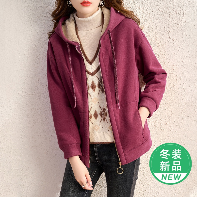 OUNIXUE欧昵雪 | [休闲连帽短款上衣]冬季保暖羊羔毛长袖时尚加厚卫衣外套女