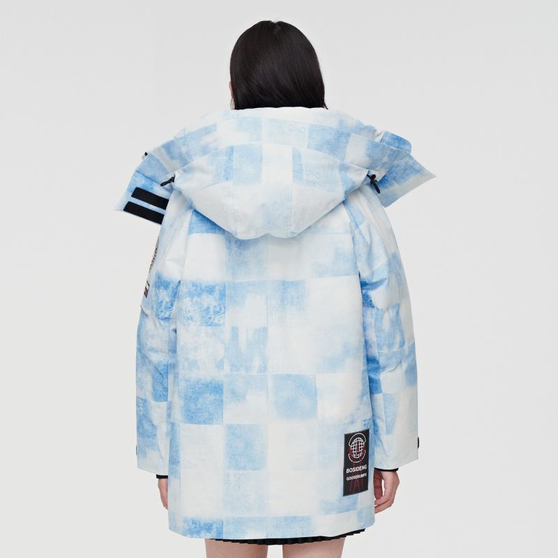 波司登鹅绒羽绒服女韩脱帽撞色牛仔印花时尚防风保暖