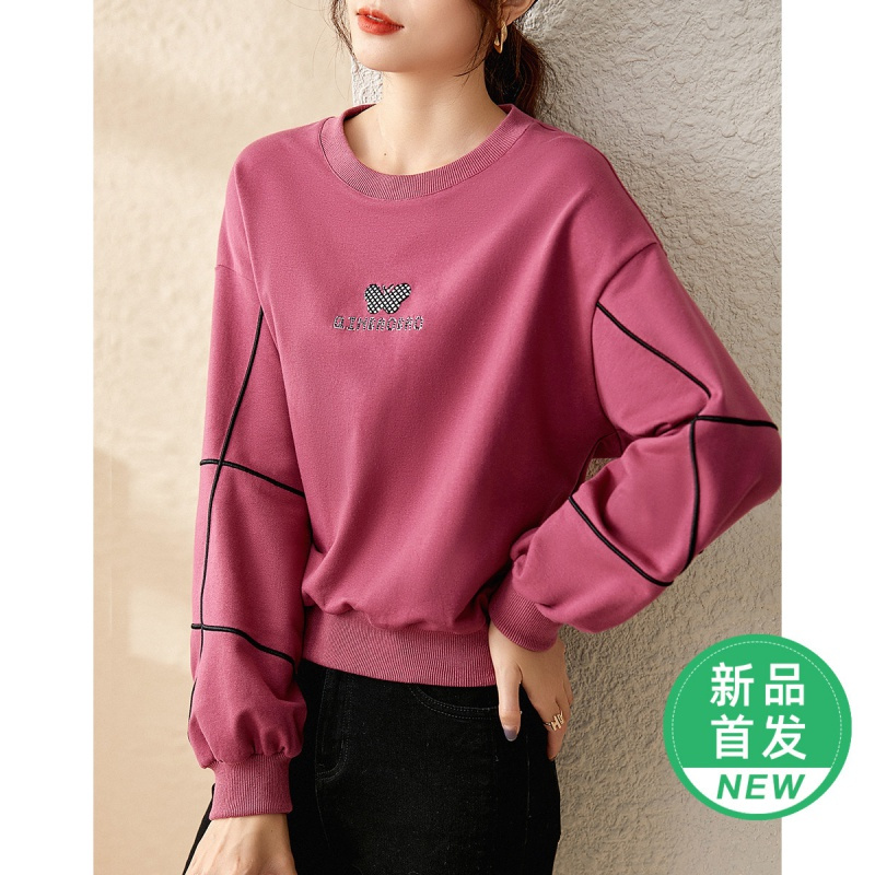 OUNIXUE欧昵雪 | [运动休闲卫衣]时尚蝴蝶字母绣花圆领落肩袖长袖女上衣