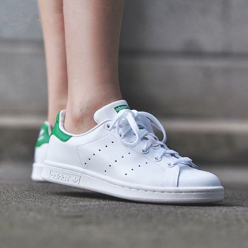 Adidas/三叶草阿迪达斯女鞋史密斯绿尾休闲鞋小白鞋M20605图片