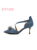D：Fuse/迪芙斯尖头脚背带搭扣中空毛毛单鞋DF73114003
