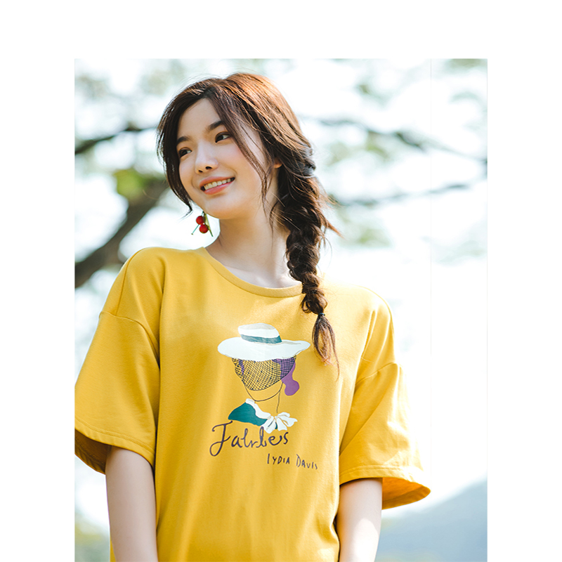 茵曼t恤女2019春装新款休闲港风印花纯棉套头短袖宽松中长款上衣