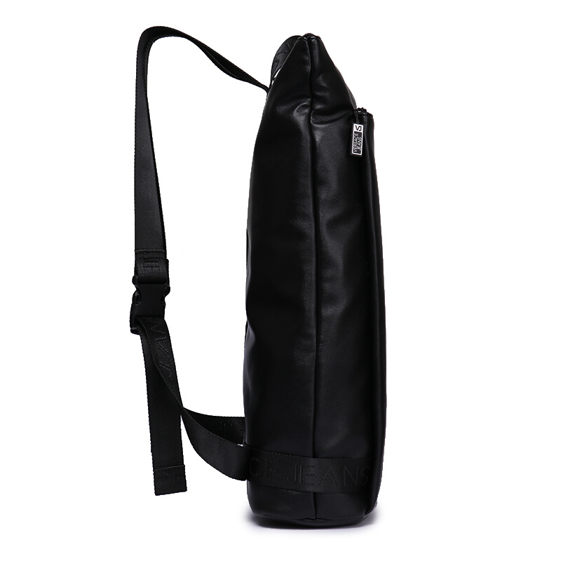 VERSACE JEANS 范思哲奢侈品男士黑色PVC双肩背包轻奢品 E1YRBB16 65019 899