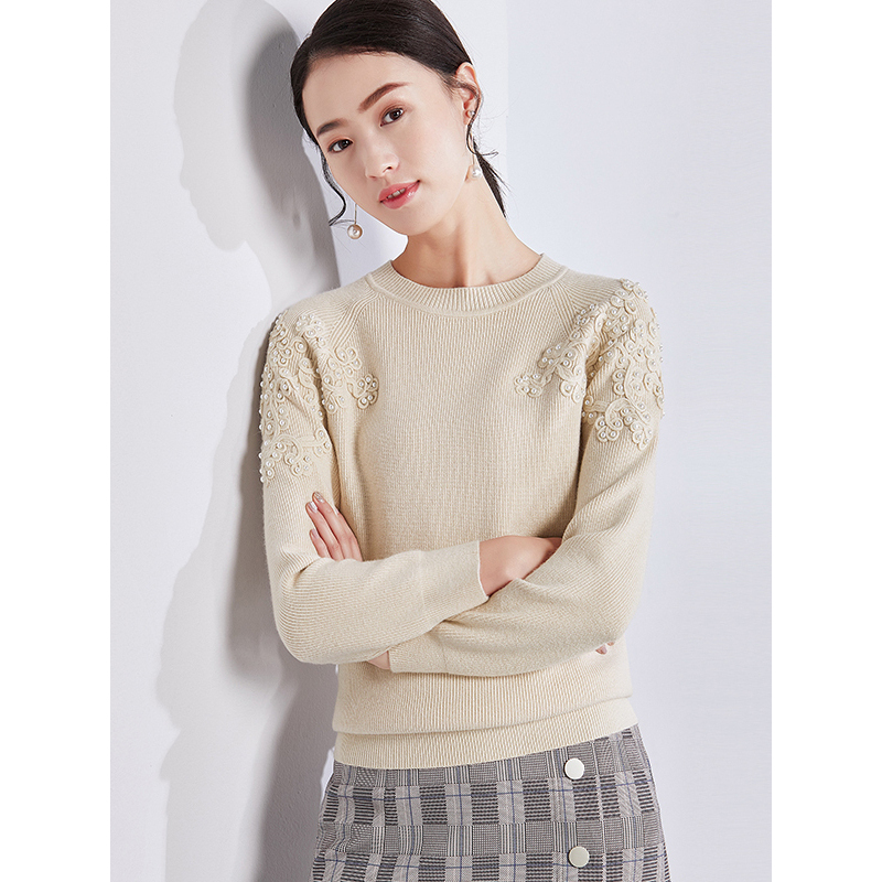 欧昵雪 通勤圆领套头盘花插肩袖修身短款毛衣女针织衫d