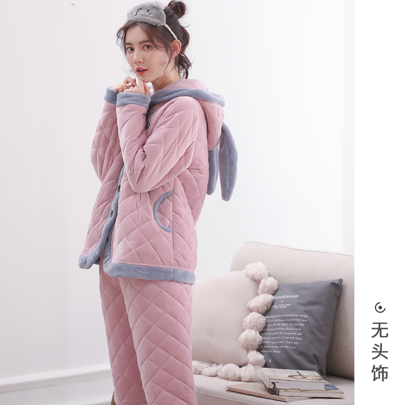贝贝绒素色带帽夹棉女套装