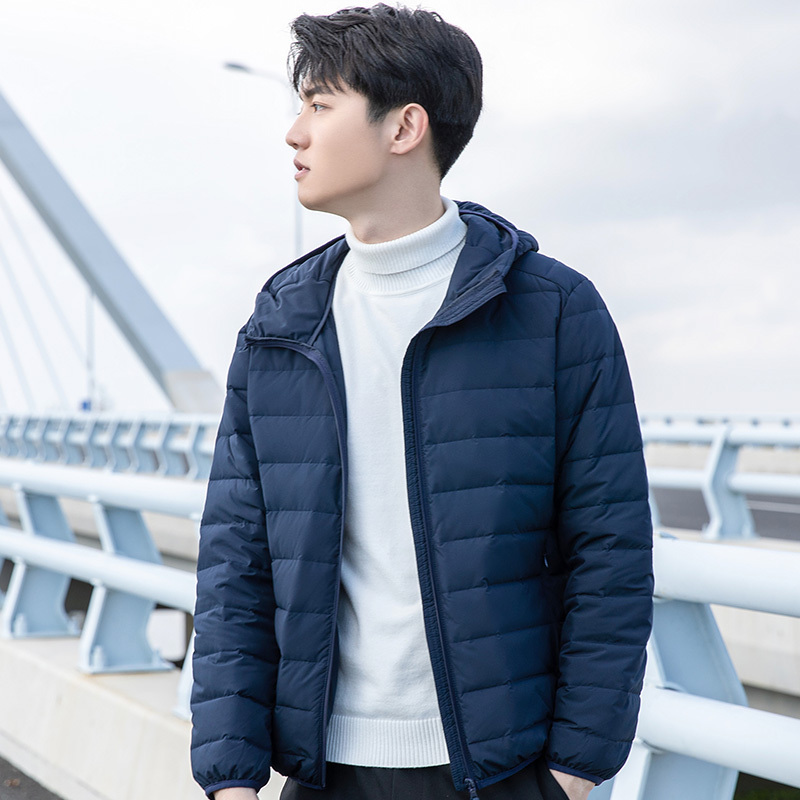 鸭鸭90鸭绒男士羽绒服轻薄短款防风连帽保暖纯色时尚潮流