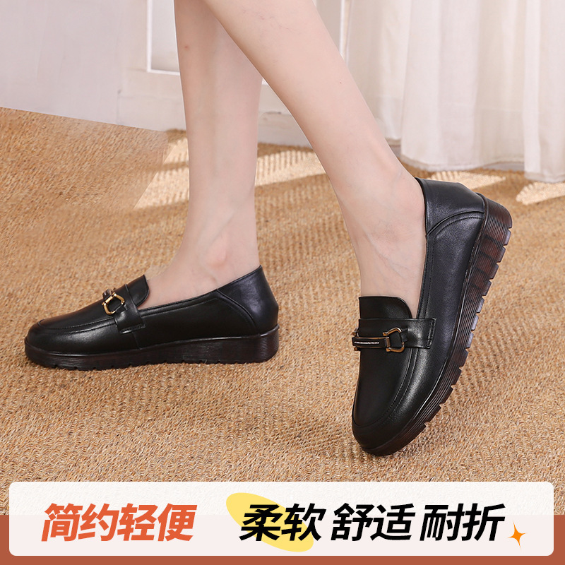 乐福鞋女春秋韩版圆头平底小皮鞋舒适深口大码女软底单鞋