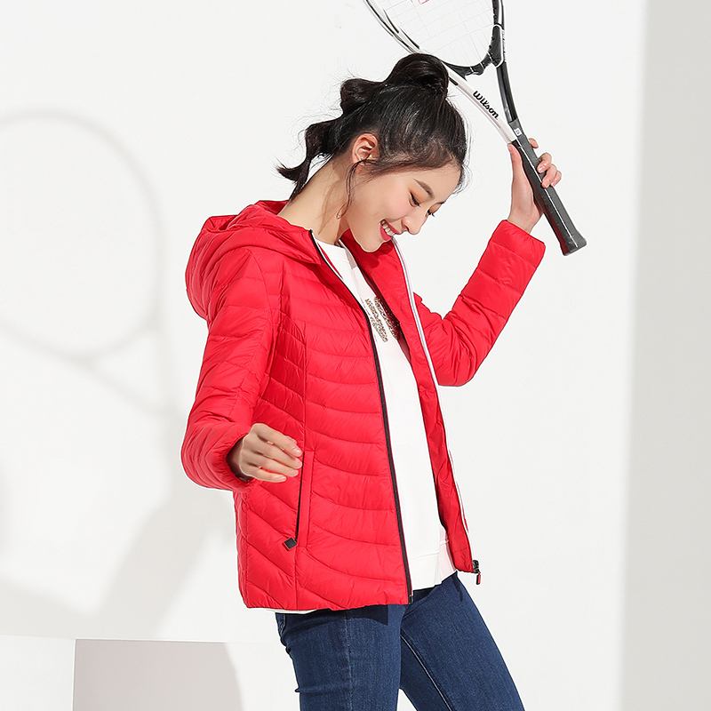 千仞岗新款韩版时尚羽绒服女轻薄连帽短款羽绒服
