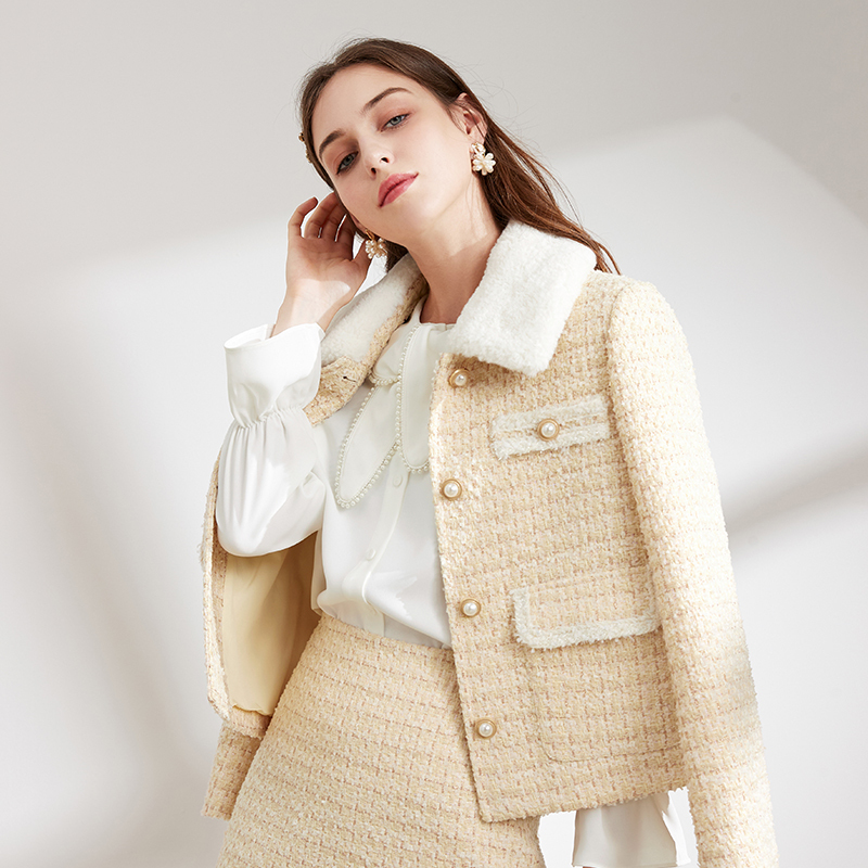三彩2020冬季新款粗花呢香风呢外套毛呢大衣宽松短款上衣女
