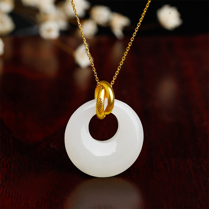 珠宝>翡翠玉石>翡翠吊坠/项链>周六福(zhouliufu)>周六福(zhouliufu)