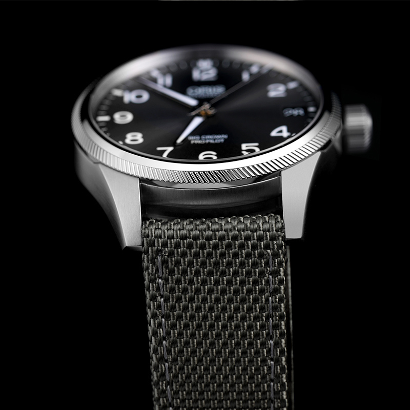 豪利时(ORIS)飞行员 日历腕表灰黑盘灰织物带75176974063TS