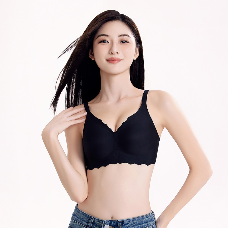2025原创新款裸感无痕内女小胸聚拢果冻软支撑无钢圈收副乳文胸罩