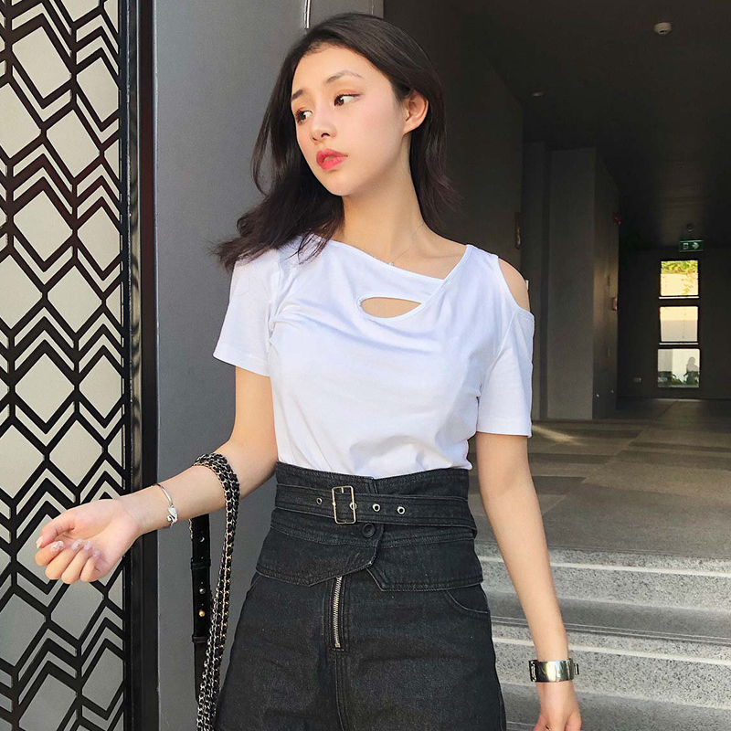 凡兔2018夏季新款女装纯色性感漏肩短袖女士T恤