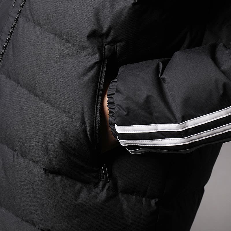 adidas冬男式夹克/外套AA6885图片