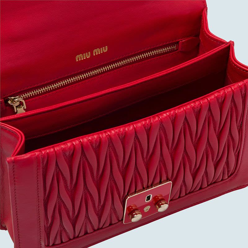 【预定】MIU MIU/缪缪 MATELASS? 单肩包 5BD083 YOO图片