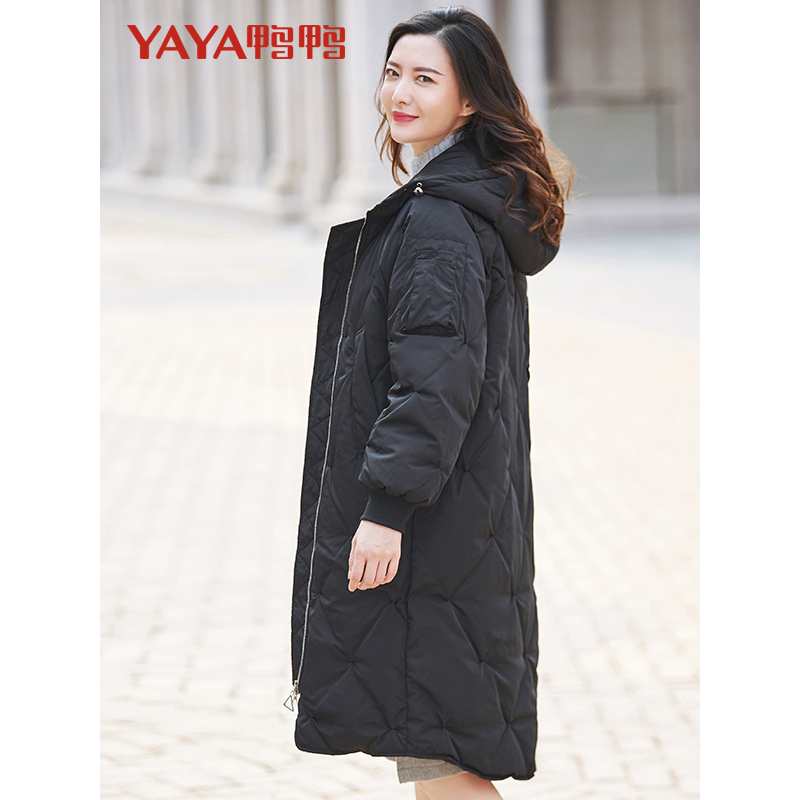 鸭鸭 冬季新款女装韩版时尚外套连帽加厚羽绒服女长款B-57629