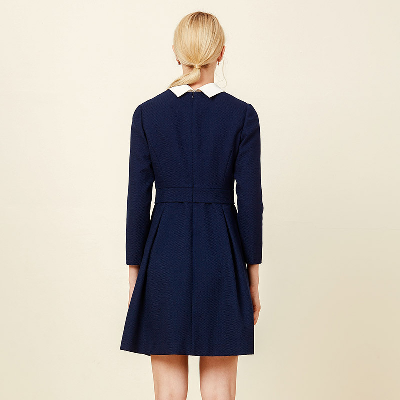 欧柏兰奴秋冬新款衬衫领时尚收腰长袖连衣裙中长款女