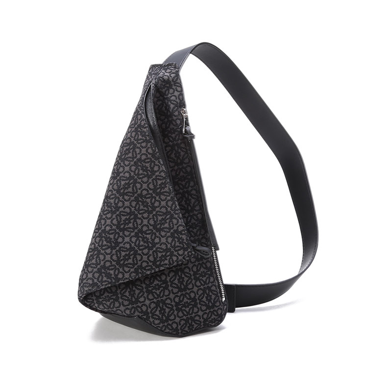 罗意威loewe男士anton系列织物配皮sling胸包斜挎包b511a09x09