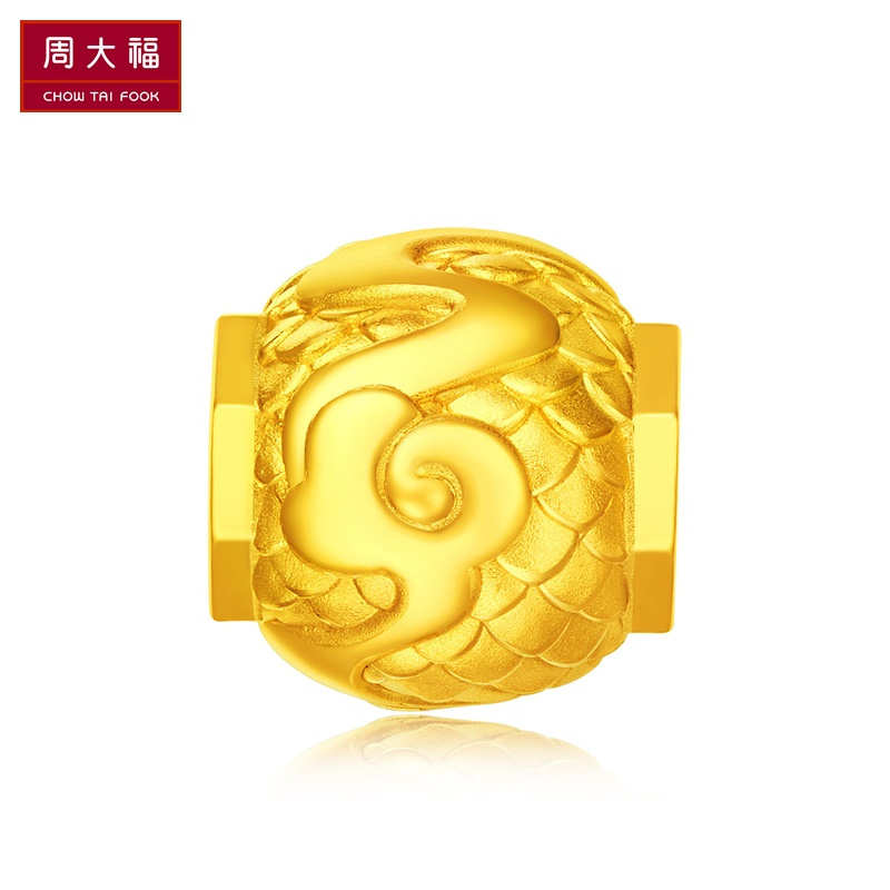 周大福光沙祥云挂坠转运珠足金黄金吊坠R20100