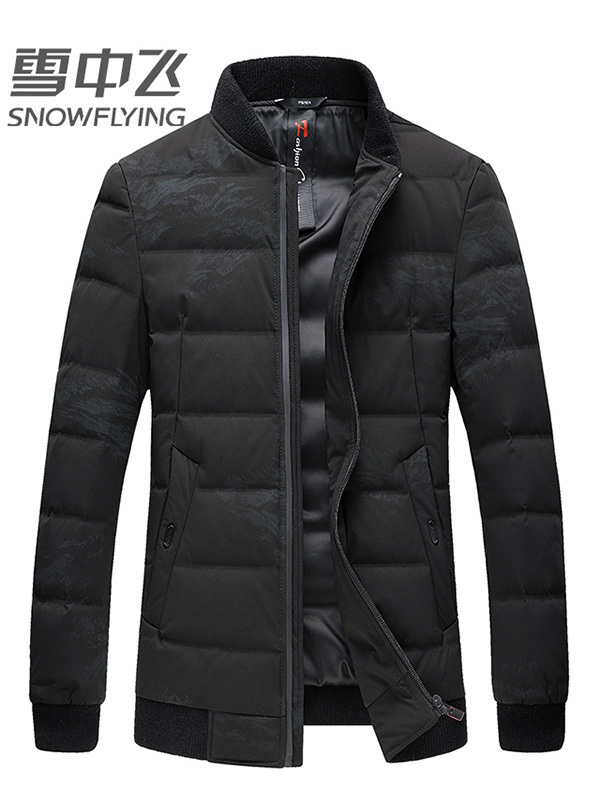 雪中飞2019冬季新款羽绒服男短款立领青年男士时尚印花潮流加厚外套