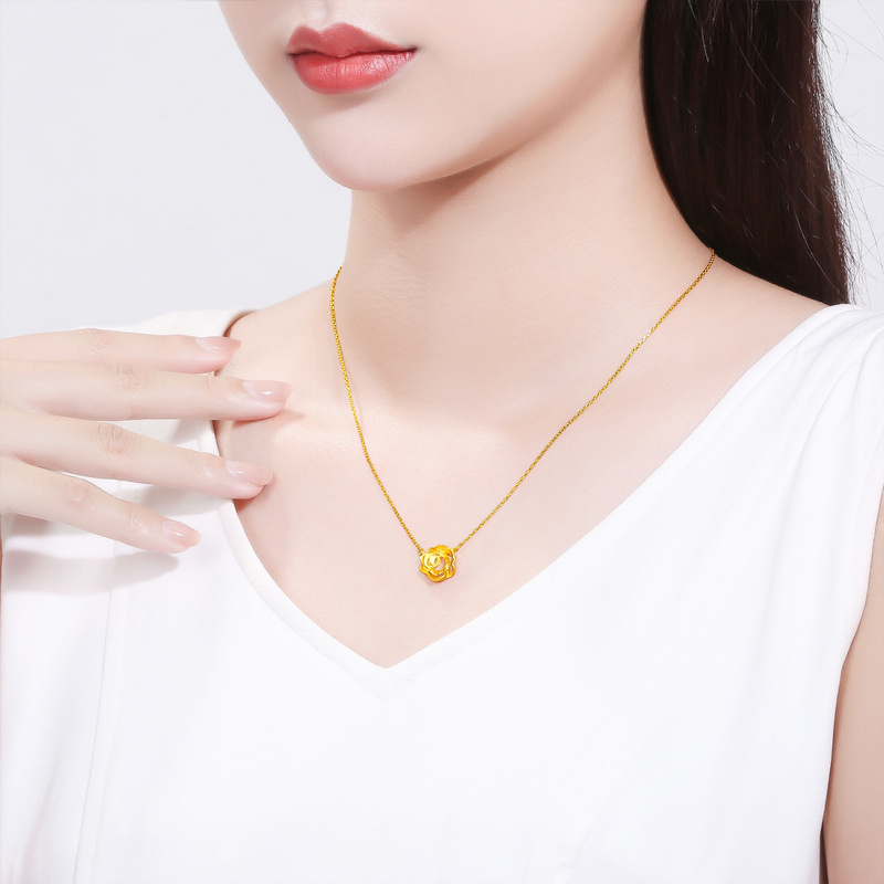 周六福珠宝黄金套链女足金项链玫瑰花吊坠计价花朵金项链女ac065266
