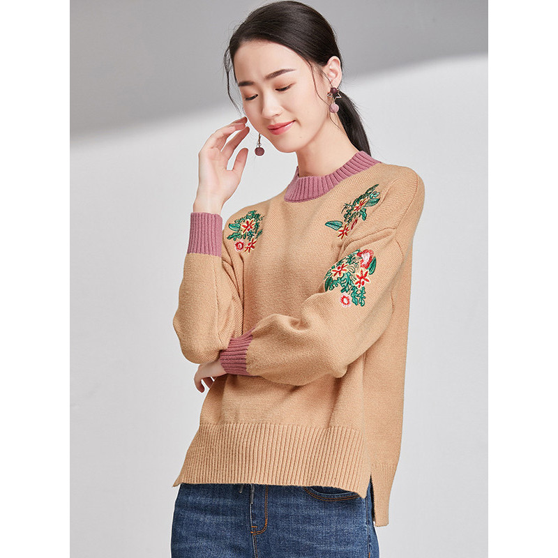 欧昵雪秋冬季绣花开叉前短后长半高领套头宽松毛衣女长袖q