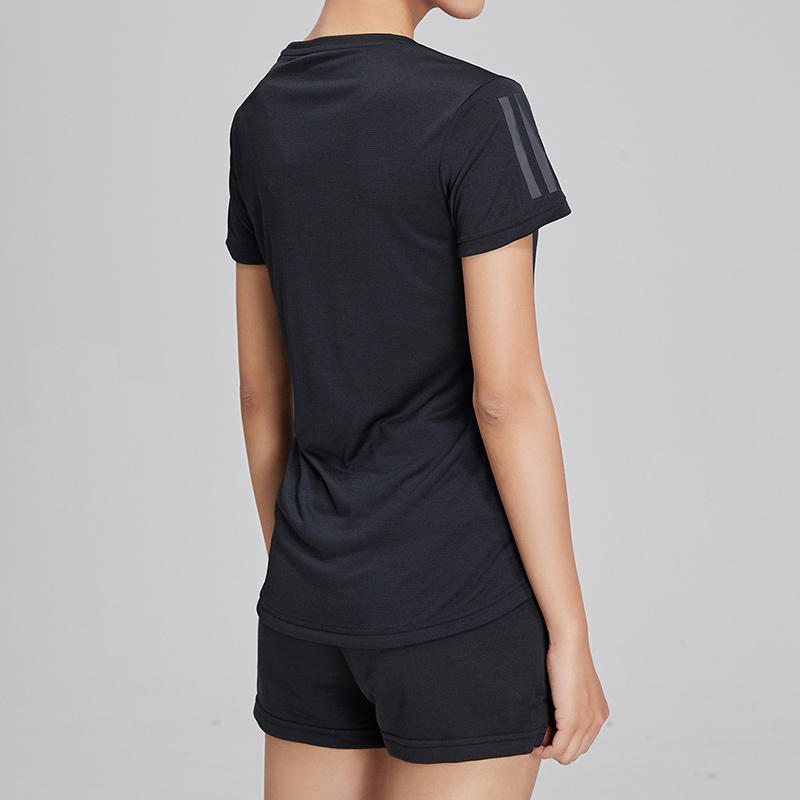 adidas女服短袖T恤圆领修身跑步运动服DQ2618