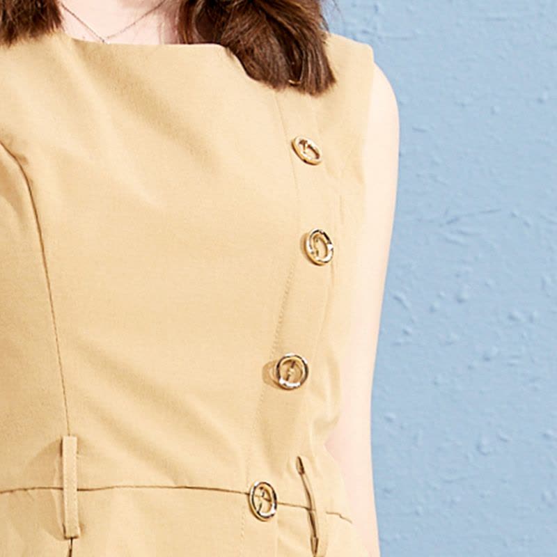 美丽衣橱卡其色连衣裙女2019夏新款时尚百搭圆领无袖高腰裙子潮图片