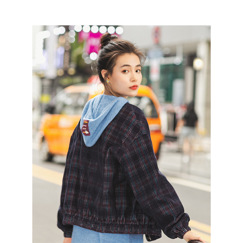 茵曼短外套女2019秋装新款棉质复古格纹圆领文艺印花宽松上衣