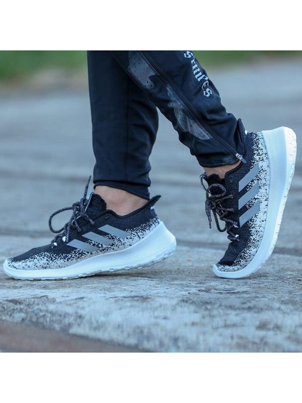 Adidas/阿迪达斯2020秋季新款男子轻便舒适运动跑步鞋 F36923