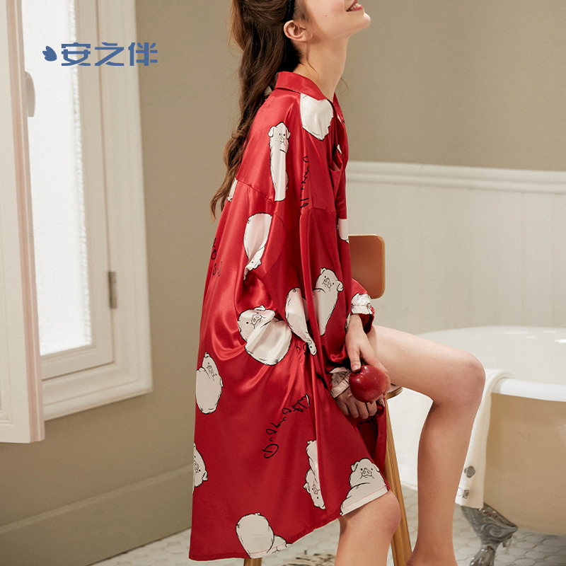 安之伴睡衣女夏纺丝棉印小猪翻领长裙