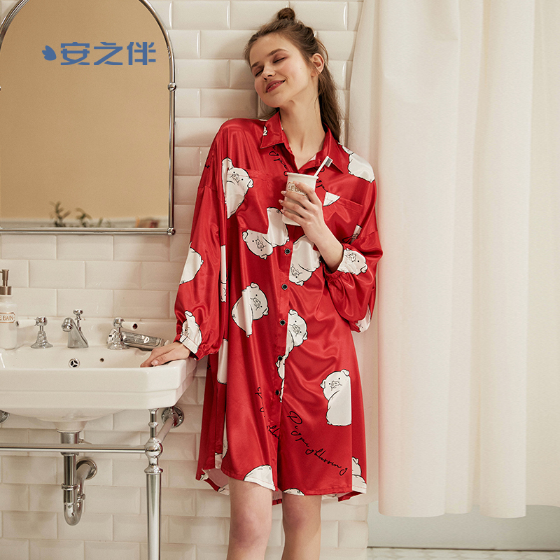 安之伴睡衣女夏纺丝棉印小猪翻领长裙